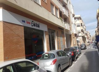 Aparcament cotxe a CASTOR