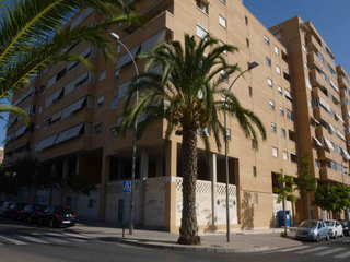 Car parking  Sacerdote isidro albert. Solvia inmobiliaria  garaje alicantealacant
