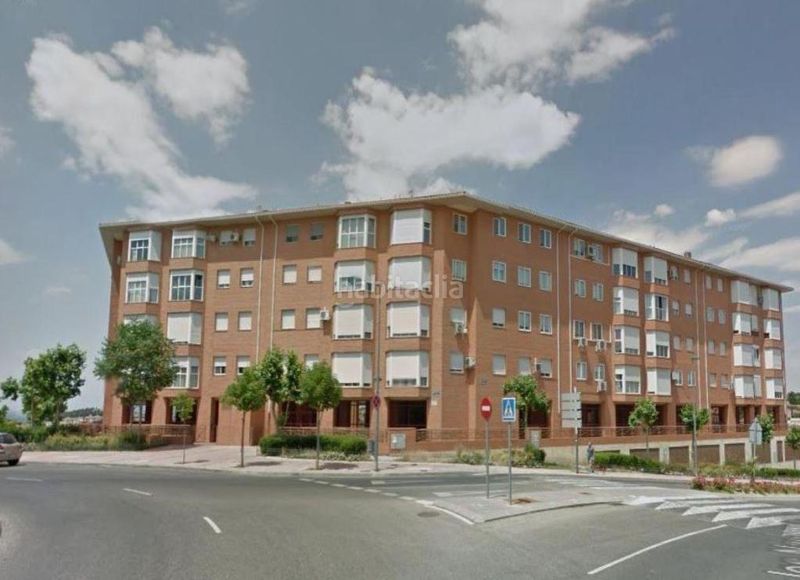 Foto 5b43f610-af15-448a-978e-16d57879cffa. Aparcament cotxe a El Mirador-El Grillero Arganda del Rey