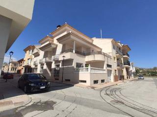 Aparcament cotxe  Salvador martinez laroca. Solvia inmobiliaria  garaje vélezrubio