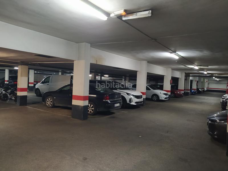Foto 19308b19-a93a-4d30-8979-2ce62d1e713e. Aparcament cotxe a Casetas-Villarrapa Zaragoza