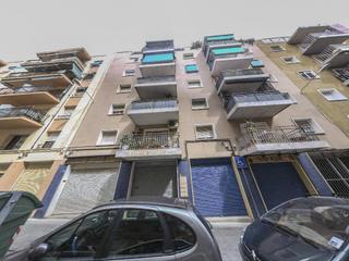 Aparcament cotxe  Sardana. Solvia inmobiliaria  garaje reus