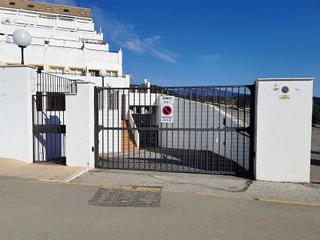 Aparcament cotxe  Ur montesol-las abejeras. Solvia inmobiliaria  garaje estepona