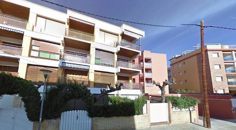 Foto e5ebfdef-4234-4f45-abb1-3893870c2395. Aparcament cotxe a Coma-ruga platja Coma-ruga