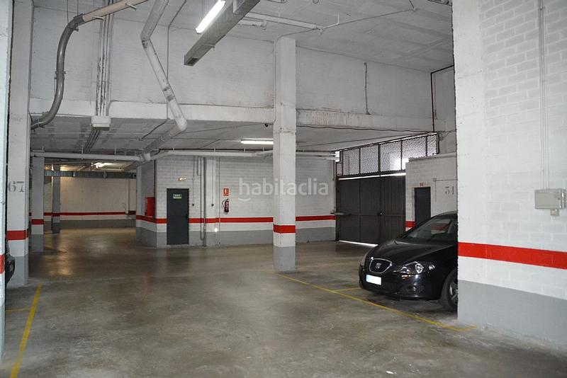Foto fa20b2b2-c0ea-4eb2-9ba4-aca3a977657c. Parking coche solvia inmobiliaria garaje en Cadrete