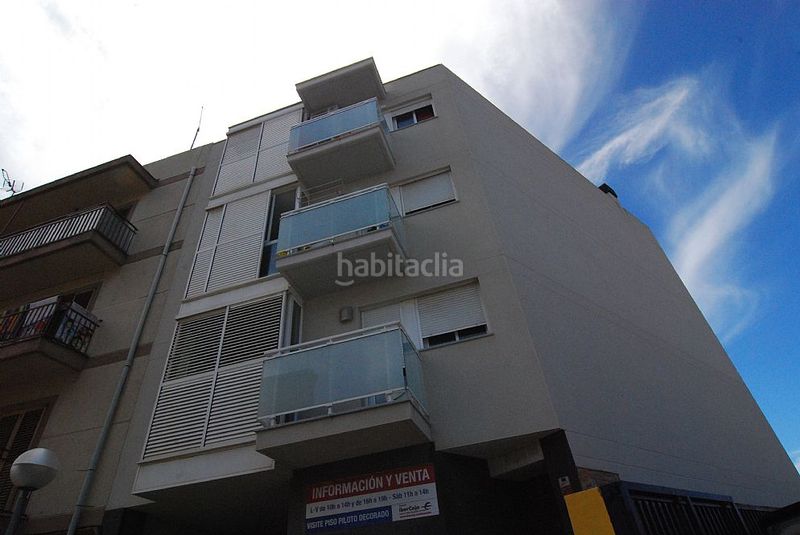 Foto fb531416-e9b3-4187-9ca3-d26301f85f10. Aparcament cotxe a Bonavista Tarragona