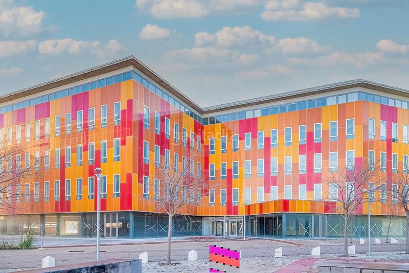 Foto 04ae68e9-d86d-453d-ae4a-0eecdafb3289. Parking voiture dans Garrapinillos Zaragoza