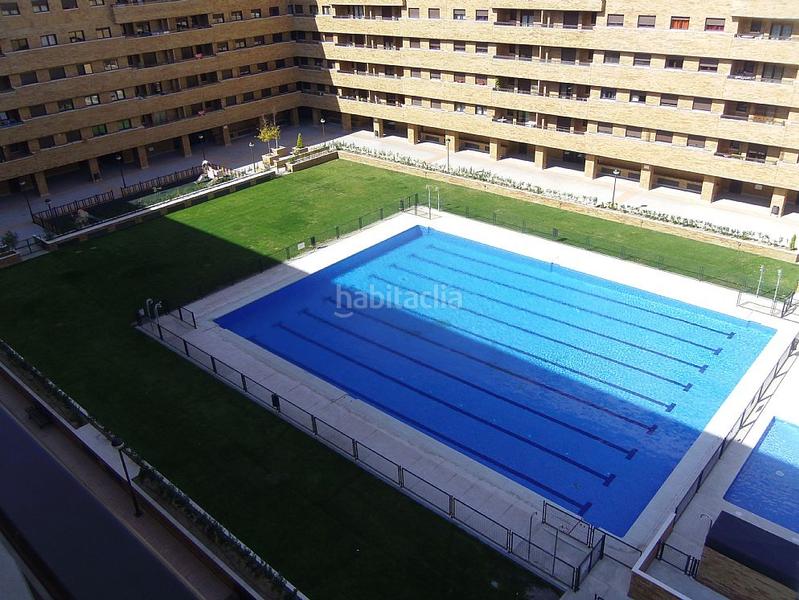 Foto f762d66f-fc7c-4951-96c0-1c85c624a424. Parking voiture dans El Quiñón Seseña