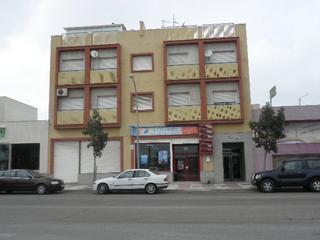 Aparcament cotxe  Cr de la mojonera. Solvia inmobiliaria  garaje roquetas de mar