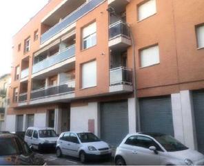 Aparcament cotxe  C/ albiol. Solvia inmobiliaria  garaje morell el