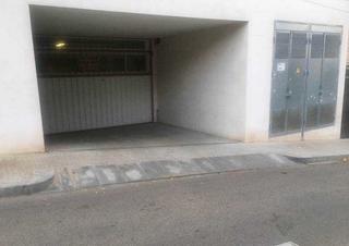 Aparcament cotxe  C/ albiol. Solvia inmobiliaria  garaje morell el