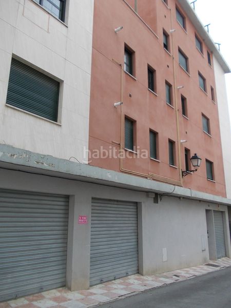 Foto f7890e2a-11c3-4491-a18e-6c054624a506. Aparcament cotxe a Torredelcampo