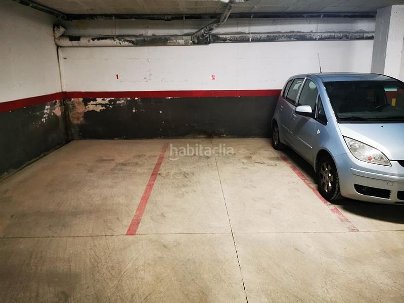 Foto 51d145fa-e607-4bd2-bb0e-1f5b2e2c6f85. Parking coche solvia inmobiliaria garaje en altos de Estepona Estepona