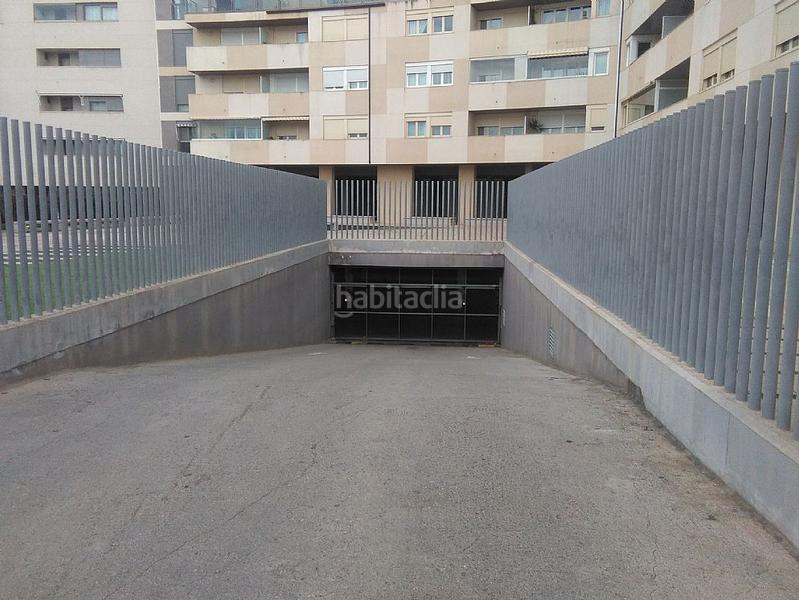 Foto b1d891ab-e130-4a3c-906f-273e1487a42c. Parking coche solvia inmobiliaria garaje en Rosales del Canal Zaragoza