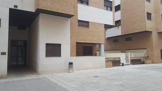 Parking voiture  Av nuestra señora del pilar. Solvia inmobiliaria  garaje binéfar