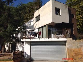 Chalet  Sc veinat poca farina. Solvia inmobiliaria  chalet independiente vallgorguina