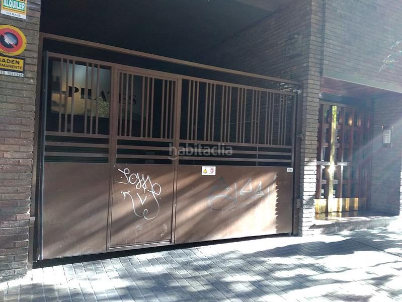 Foto b9c23d54-4272-45c4-a06d-e03484b35677. Parking voiture dans Paseo Constitución - Las Damas Zaragoza