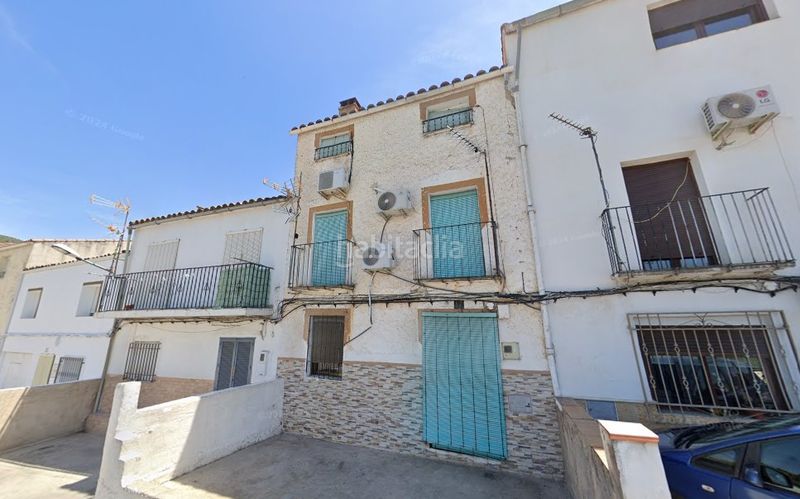 Foto a710714d-fe9f-4d98-a0aa-2e9d38a8a9c2. Piso solvia inmobiliaria piso en Beas de Segura
