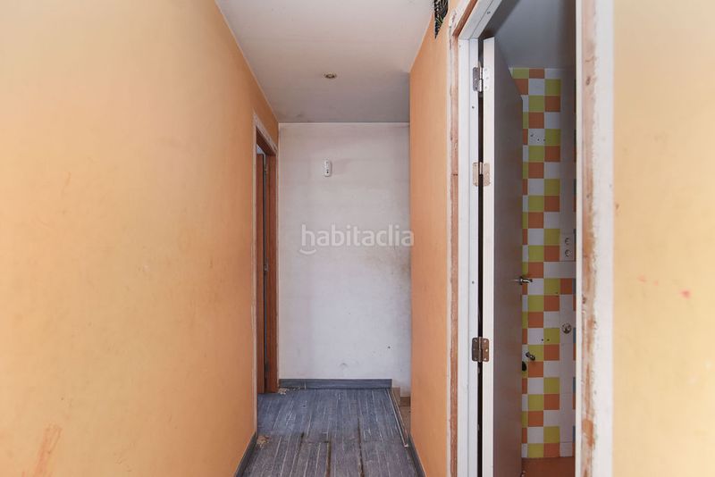 Foto d51fb507-72c0-4c88-9362-246723d67e8e. Xalet a Torre Baró Barcelona