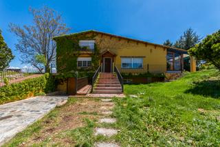 Xalet  C/ fresno. Solvia inmobiliaria  chalet independiente algete