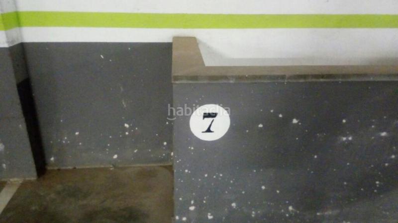 Foto ae8ad6c3-e188-46da-93a2-979c820d59d3. Parking voiture dans Artés