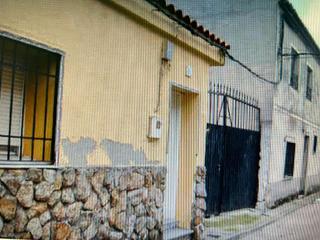 Chalet  C/ miralrio. Solvia inmobiliaria  chalet independiente calera y chozas
