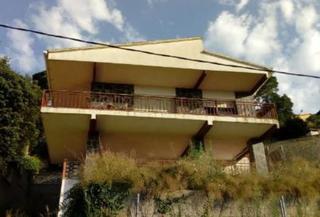 Xalet  C/ tibidabo. Solvia inmobiliaria  chalet independiente dosrius