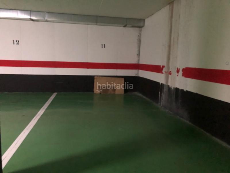 Foto bad7a492-e3e1-4da0-8433-02e7a27ab19a. Aparcament cotxe a Cuarte de Huerva