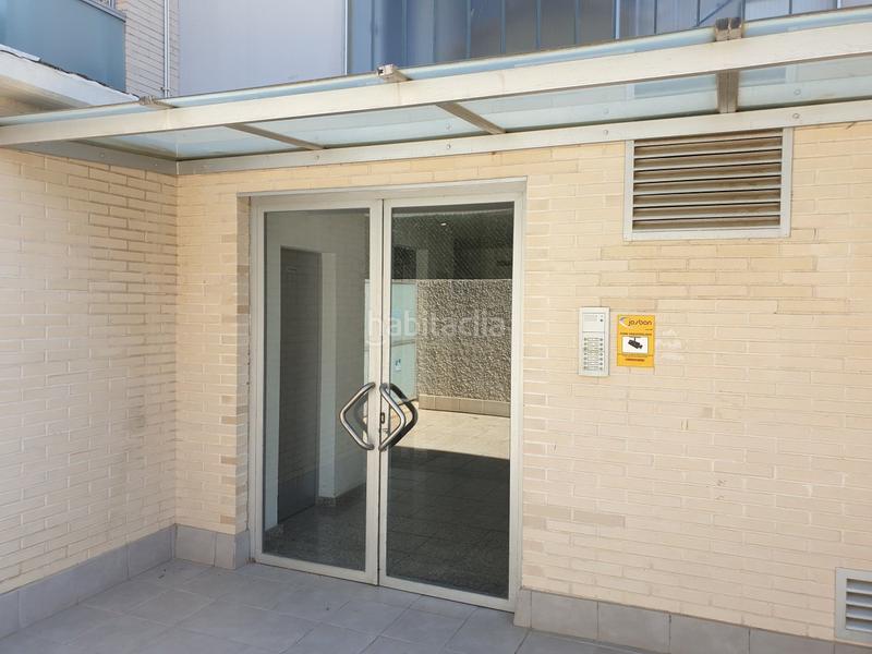 Foto e987c816-16b8-4c40-95c3-e18193d6f29c. Aparcament cotxe a Cuarte de Huerva