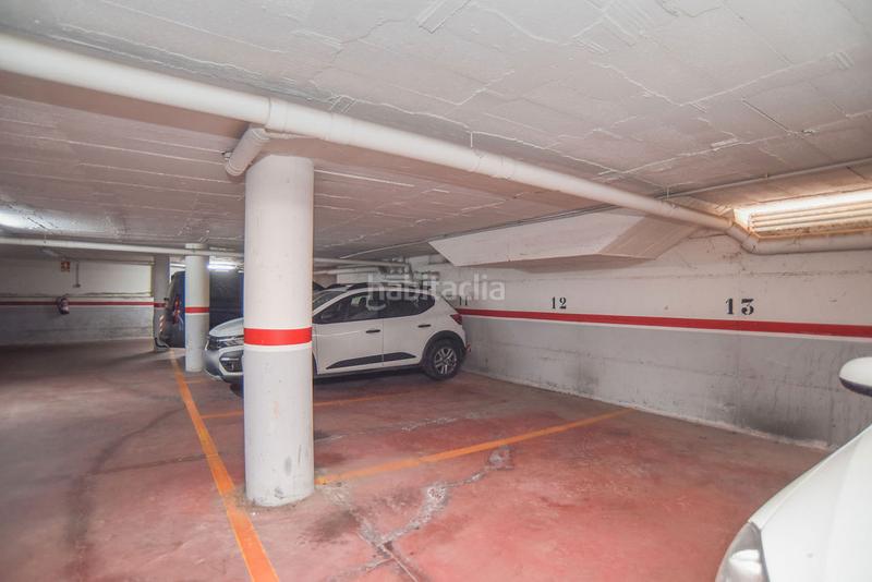 Foto ee0b7d6a-9246-4d0f-98a0-67011eb74cdc. Car parking in Tordera Tordera
