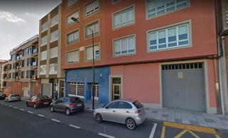 Business premise  Av del ambulatorio. Solvia inmobiliaria  locales carballo