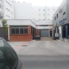 Aparcament cotxe  Emperador adriano. Solvia inmobiliaria  garaje andújar