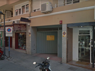 Aparcament cotxe  Isabel la catolica. Solvia inmobiliaria  garaje alicantealacant