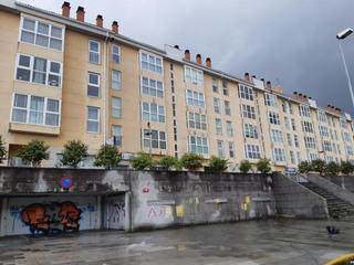 Aparcament cotxe  Melide (de). Solvia inmobiliaria  garaje santiago de compostela