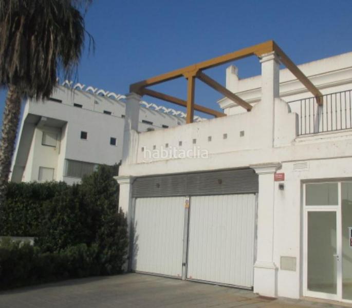 Foto f42c41d9-acd4-4c1a-9a35-5ca9a7dbe628. Autoparkplatz in Costa Ballena Golf Rota