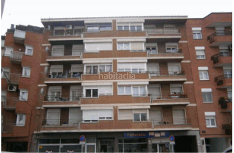 Foto 3ec21ea7-7536-4d1c-bad2-58a16780dd56. Aparcament cotxe a Font dels Capellans - Sagrada Familia Manresa