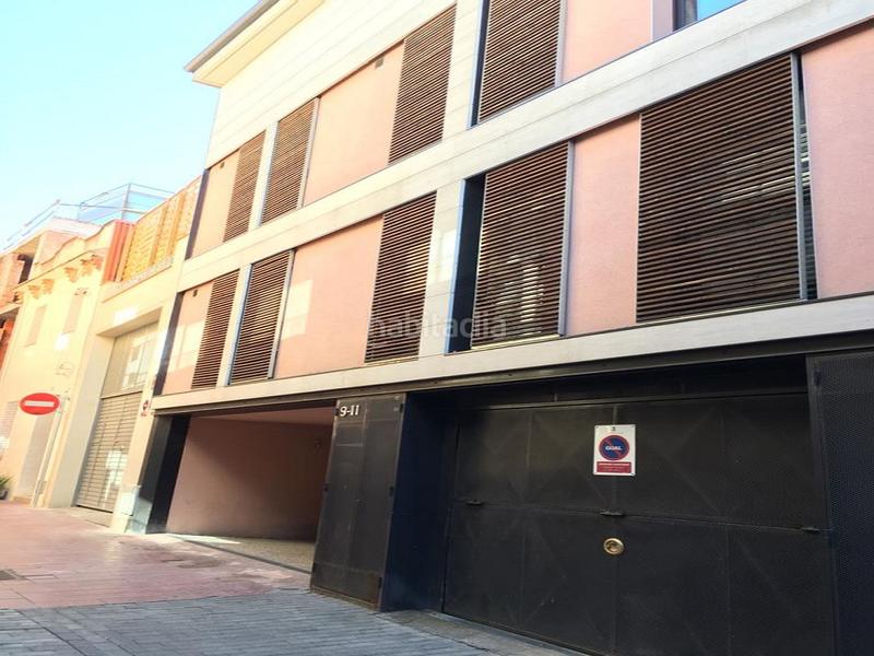 Foto cc6da85d-9831-44f8-9fcc-168a94956156. Parking coche solvia inmobiliaria garaje en Centre Rubí