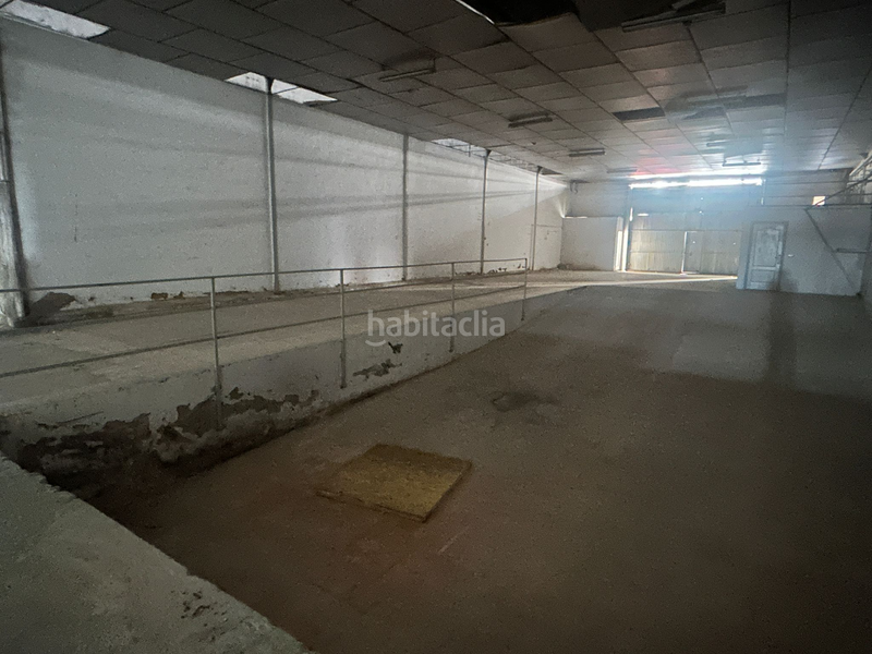 Foto beda7327-2263-4ded-a72b-dfc2f324b68c. Bâtiment à usage industriel dans Poleares Lucena
