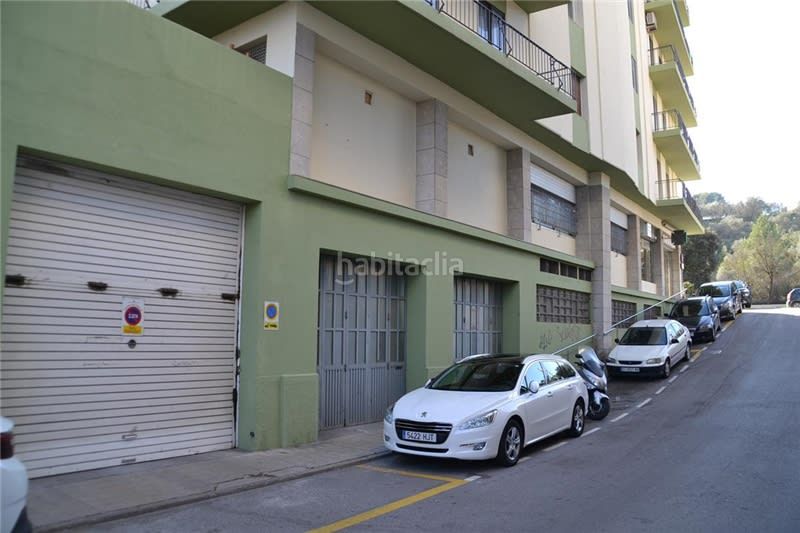 Foto 140211aa-7f4a-466b-b2b3-f1fef786a546. Aparcament cotxe a Eixample-Horta Capallera Figueres
