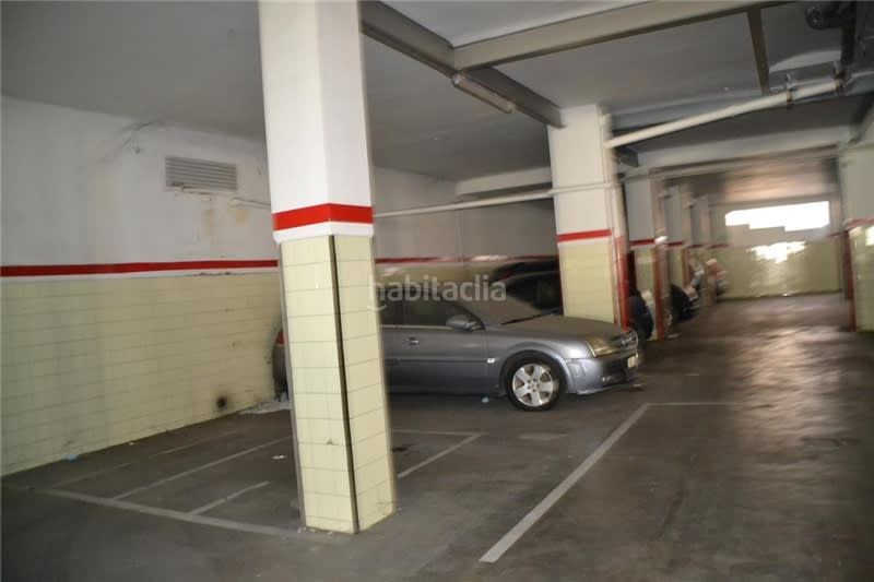 Foto 38325f92-4def-4b8a-a3dd-fb978d920651. Aparcament cotxe a Eixample-Horta Capallera Figueres