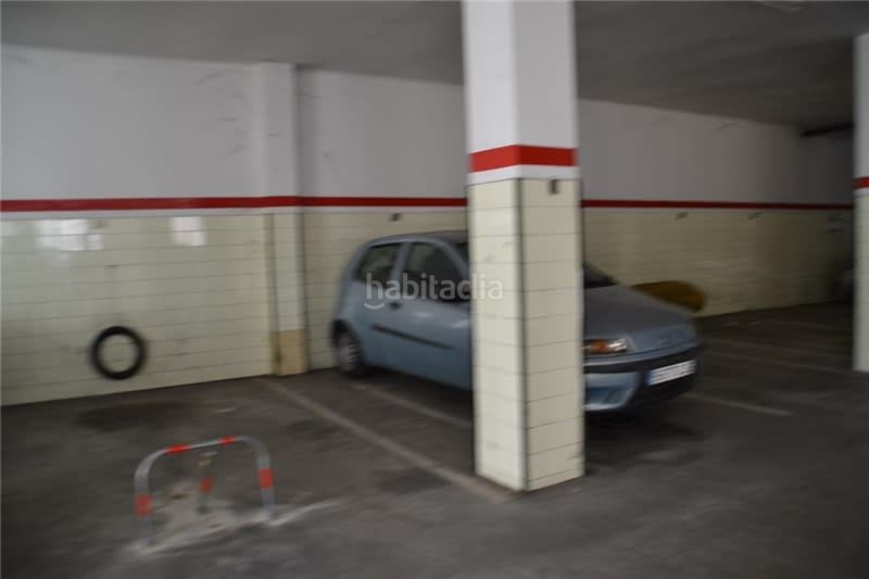 Foto 47811777-b921-4125-a2de-36a7b837e25a. Aparcament cotxe a Eixample-Horta Capallera Figueres