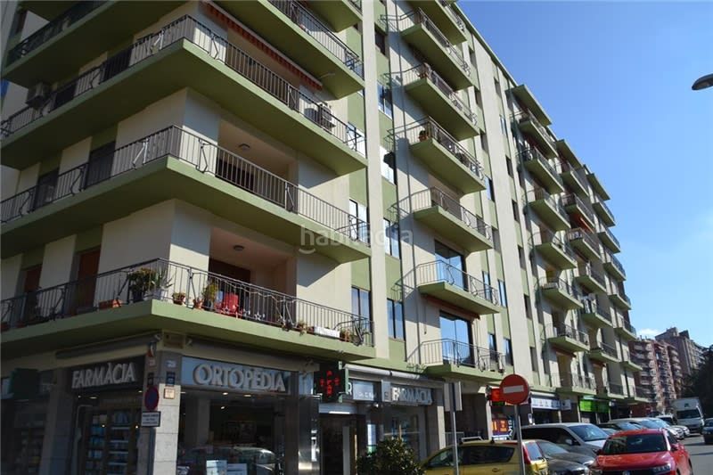 Foto b2eecf6b-0636-4389-b0f2-1beaed49b398. Aparcament cotxe a Eixample-Horta Capallera Figueres