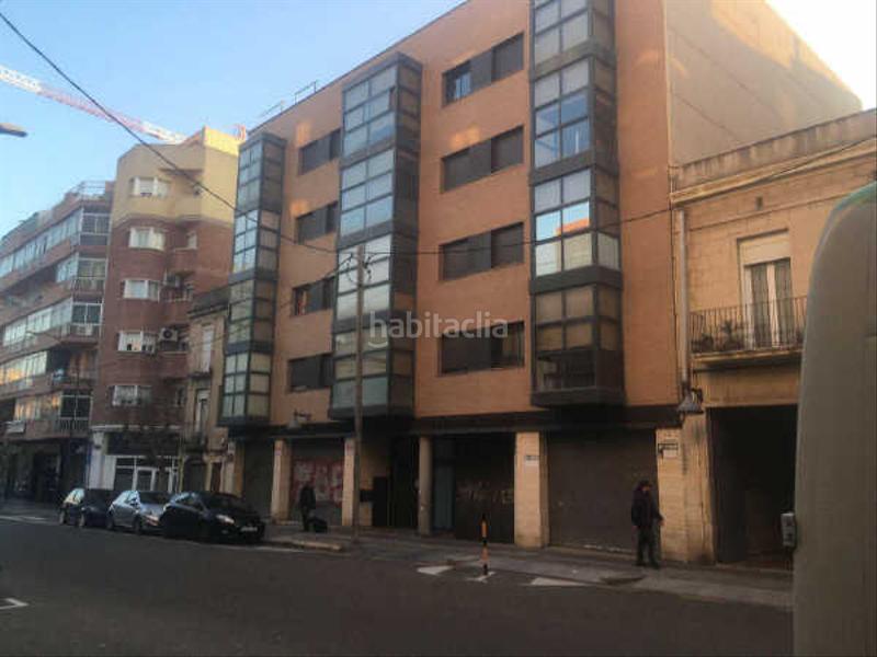 Foto d554620d-b5dd-4b47-b925-88f3f6fcaa1f. Aparcament cotxe a Llevant Reus