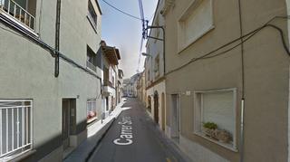 Casa aparellada  Serra. Solvia inmobiliaria  chalet adosado ullastrell