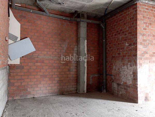 Foto bf4aedff-4f6f-4f88-9784-db9c8cebc020. Local comercial a Teis Vigo
