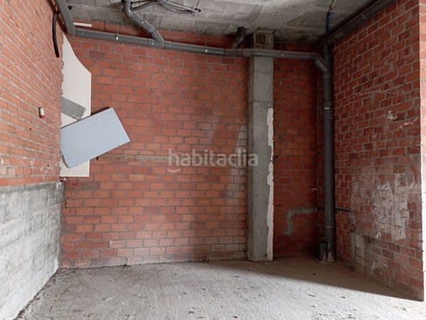 Foto e7a69c6a-c02d-4b14-bf96-d998647c3c50. Local comercial a Teis Vigo
