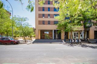 Parking coche  J a vallejo-najera botas. Solvia inmobiliaria  garaje madrid