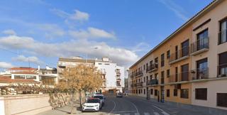 Aparcament cotxe  Constitucion. Solvia inmobiliaria  garaje sant martí sarroca