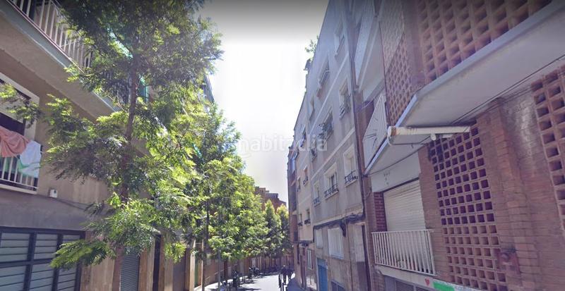 Foto 914c599d-69c6-495d-a937-50e68ced784e. Local comercial a Singuerlín Santa Coloma de Gramenet