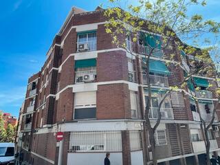 Business premise  Caralt. Solvia inmobiliaria  locales santa coloma de gramenet